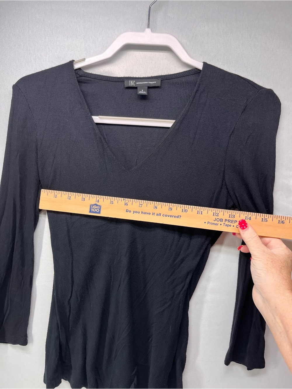 INC International Concepts Black V-Neck Long Sleeve Tee - Picture 5 of 5
